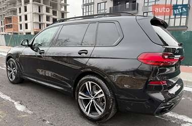 Внедорожник / Кроссовер BMW X7 2022 в Киеве