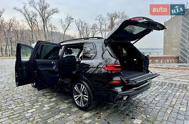 Внедорожник / Кроссовер BMW X7 2024 в Киеве