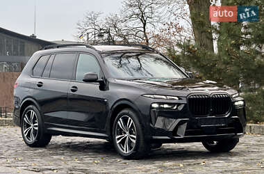 Внедорожник / Кроссовер BMW X7 2024 в Киеве