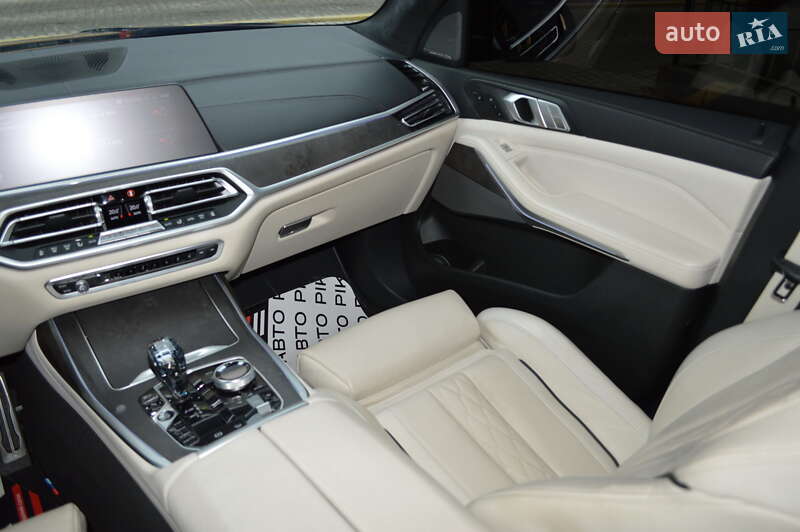 Внедорожник / Кроссовер BMW X7 2019 в Львове