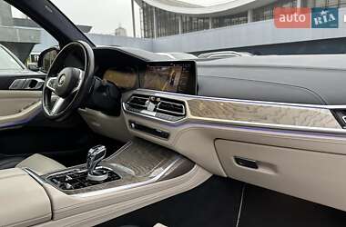 Позашляховик / Кросовер BMW X7 2020 в Києві