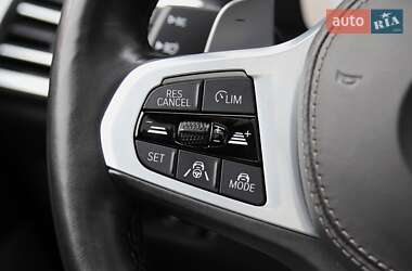 Позашляховик / Кросовер BMW X7 2019 в 