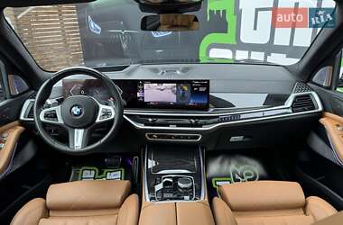 Внедорожник / Кроссовер BMW X7 2022 в Киеве