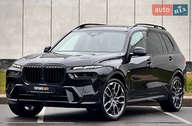 Внедорожник / Кроссовер BMW X7 2024 в Киеве