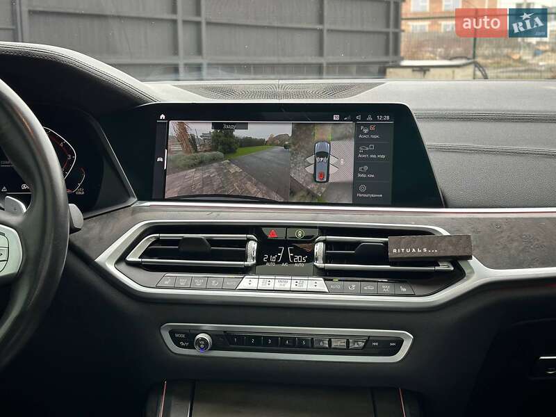 Внедорожник / Кроссовер BMW X7 2020 в Киеве