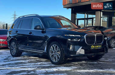 Позашляховик / Кросовер BMW X7 2022 в Чернівцях