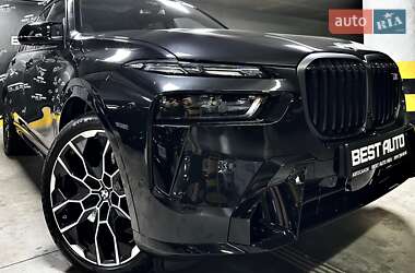 Внедорожник / Кроссовер BMW X7 2024 в Киеве