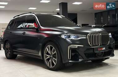 Внедорожник / Кроссовер BMW X7 2022 в 