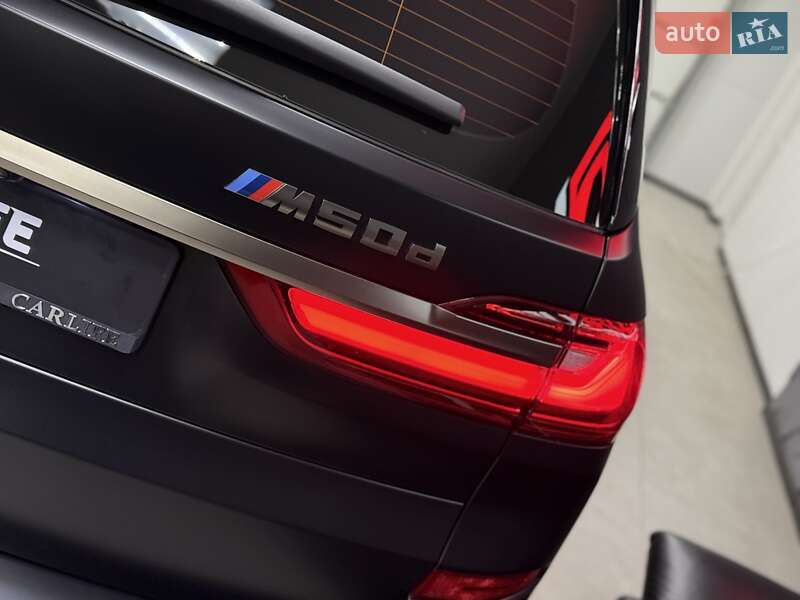 Внедорожник / Кроссовер BMW X7 2022 в Тернополе фото 30 Внедорожник / Кроссовер BMW X7 2022 в Тернополе