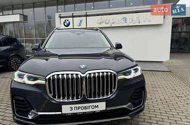 Позашляховик / Кросовер BMW X7 2020 в 