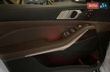 Внедорожник / Кроссовер BMW X7 2019 в 