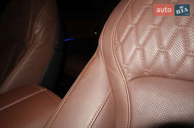 Внедорожник / Кроссовер BMW X7 2023 в 