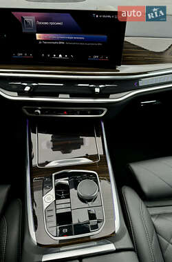 Внедорожник / Кроссовер BMW X7 2024 в 