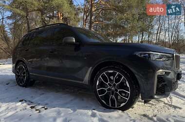 Внедорожник / Кроссовер BMW X7 2021 в Киеве