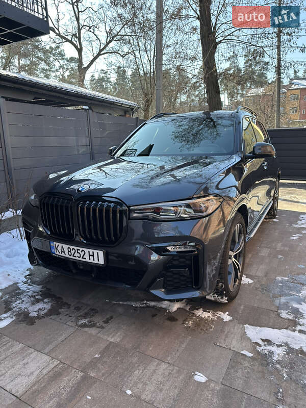 Позашляховик / Кросовер BMW X7 2020 в Києві