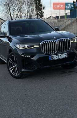 Внедорожник / Кроссовер BMW X7 2021 в Черновцах