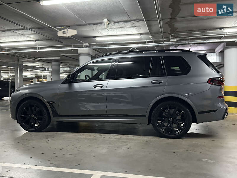 Внедорожник / Кроссовер BMW X7 2022 в Киеве фото 18 Внедорожник / Кроссовер BMW X7 2022 в Киеве