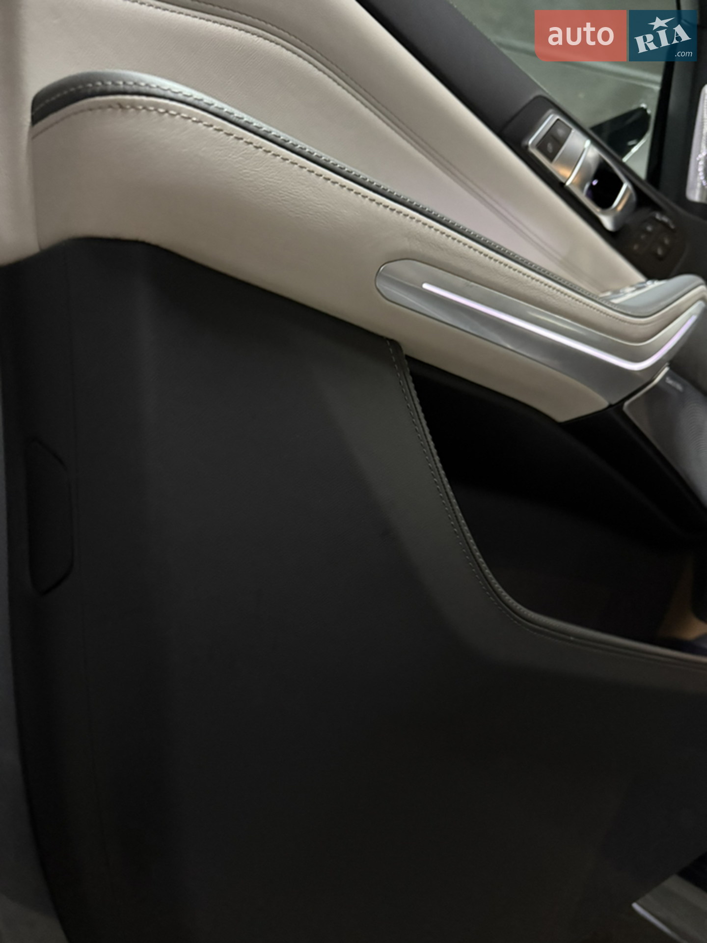 2022 BMW X7 - мініатюра 47