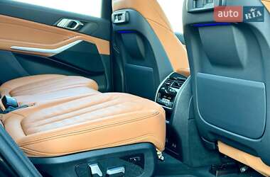 Внедорожник / Кроссовер BMW X7 2022 в Киеве
