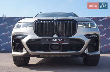 Внедорожник / Кроссовер BMW X7 2019 в 