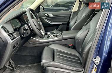 Внедорожник / Кроссовер BMW X7 2019 в 
