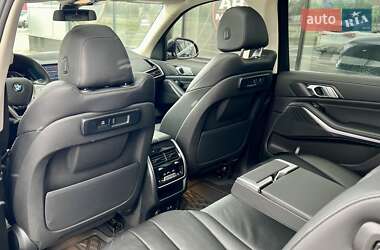 Внедорожник / Кроссовер BMW X7 2019 в 