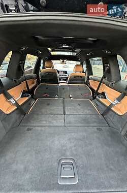 Внедорожник / Кроссовер BMW X7 2021 в 