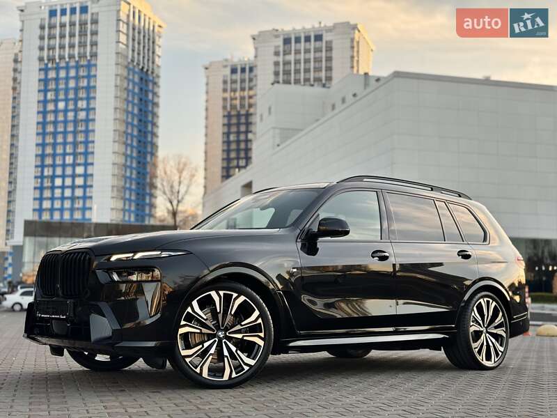 BMW X7 2024