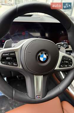 Внедорожник / Кроссовер BMW X7 2023 в 