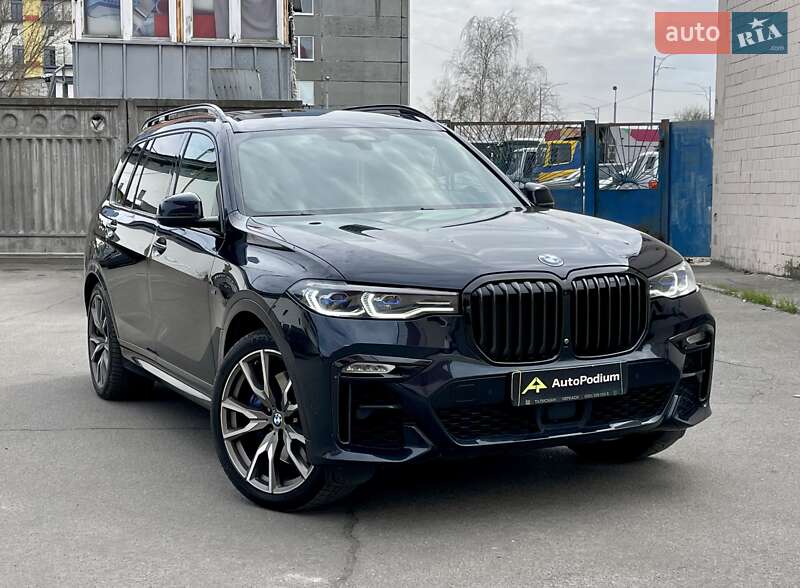 Внедорожник / Кроссовер BMW X7 2020 в 