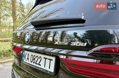Внедорожник / Кроссовер BMW X7 2021 в 