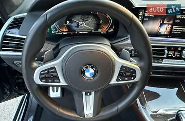 Внедорожник / Кроссовер BMW X7 2021 в 