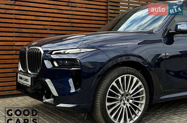 Внедорожник / Кроссовер BMW X7 2023 в 