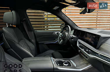 Внедорожник / Кроссовер BMW X7 2023 в 