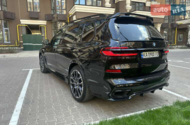 Внедорожник / Кроссовер BMW X7 2022 в 