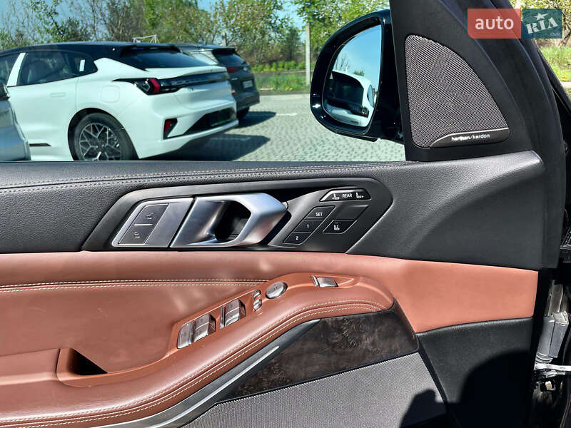 Внедорожник / Кроссовер BMW X7 2020 в Львове