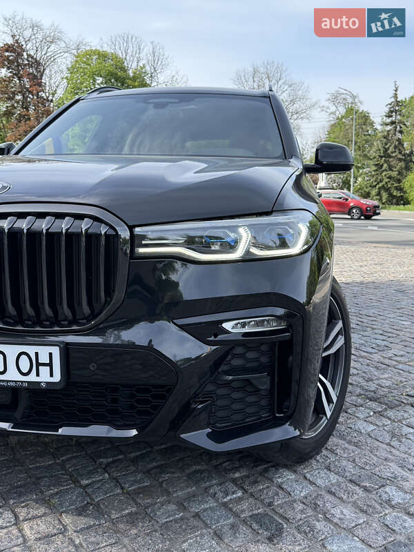 Позашляховик / Кросовер BMW X7 2022 в Києві