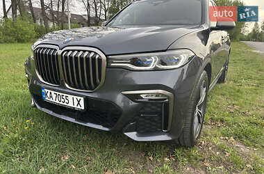 Внедорожник / Кроссовер BMW X7 2020 в 