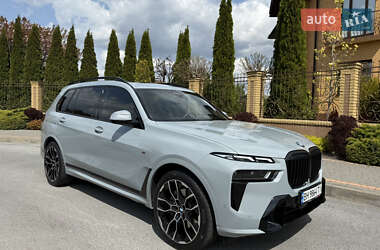 Внедорожник / Кроссовер BMW X7 2023 в 