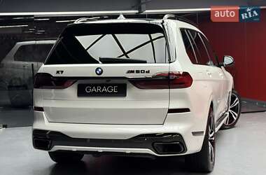 Позашляховик / Кросовер BMW X7 2020 в 