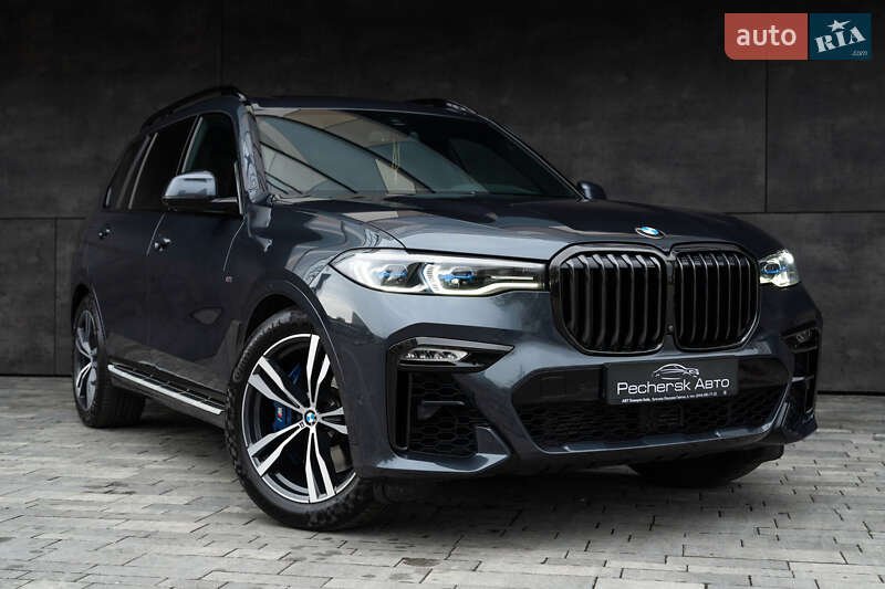BMW X7 2021
