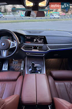 Внедорожник / Кроссовер BMW X7 2022 в 