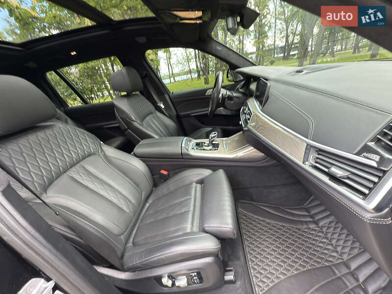 Позашляховик / Кросовер BMW X7 2019 в Києві