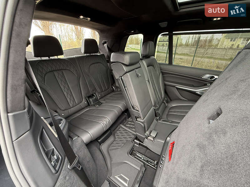 Позашляховик / Кросовер BMW X7 2019 в Києві