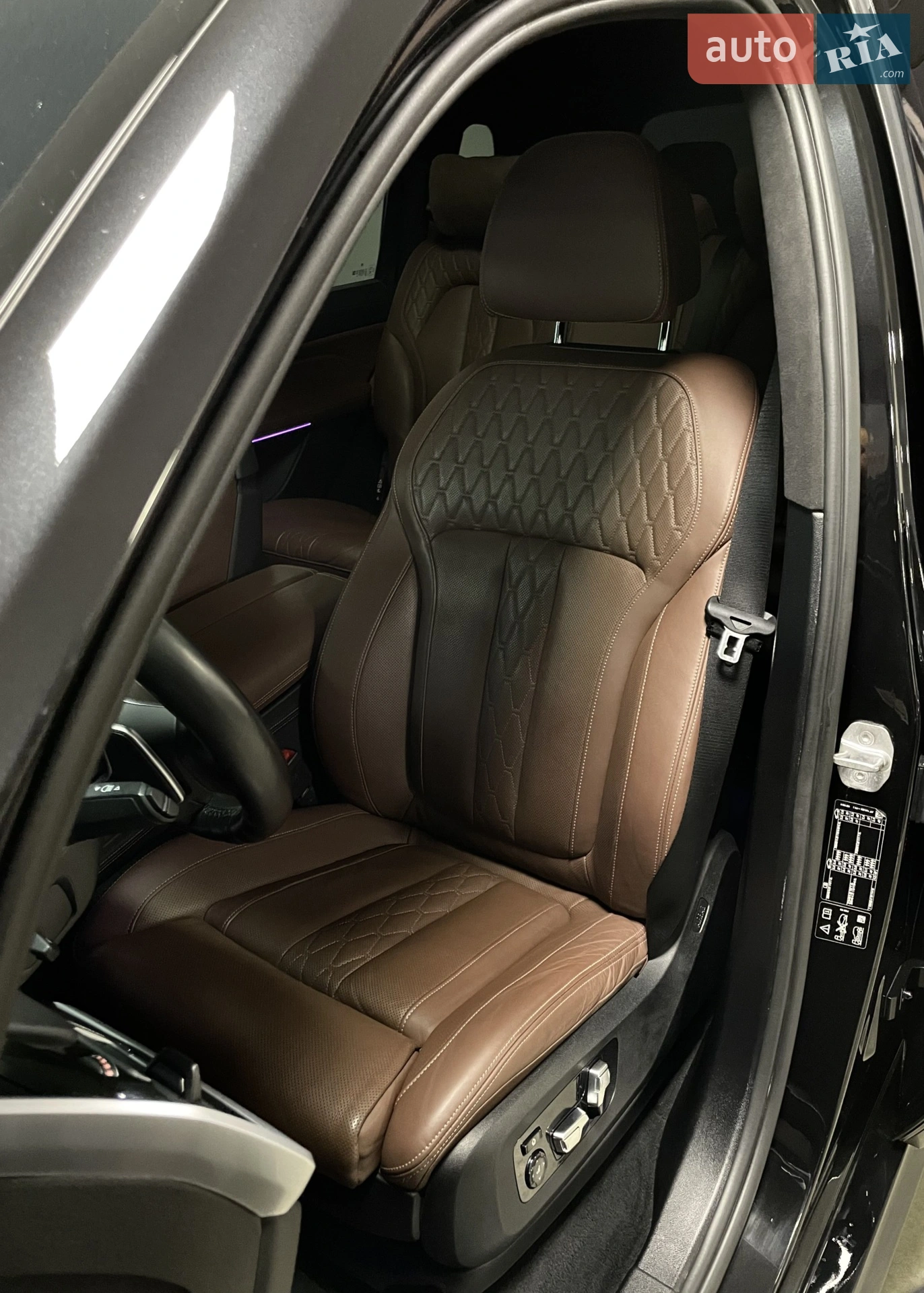 2020 BMW X7 - мініатюра 31
