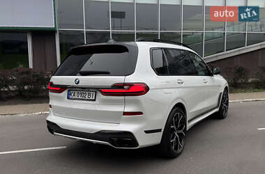Позашляховик / Кросовер BMW X7 2020 в 
