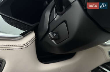 Позашляховик / Кросовер BMW X7 2020 в 