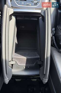 Внедорожник / Кроссовер BMW X7 2020 в 