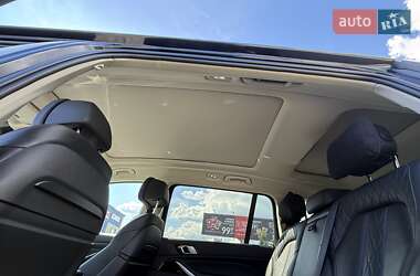 Внедорожник / Кроссовер BMW X7 2020 в 