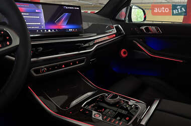 Позашляховик / Кросовер BMW X7 2025 в 